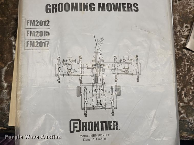 image for item EK5767 John Deere FM2015 batwing finish mower