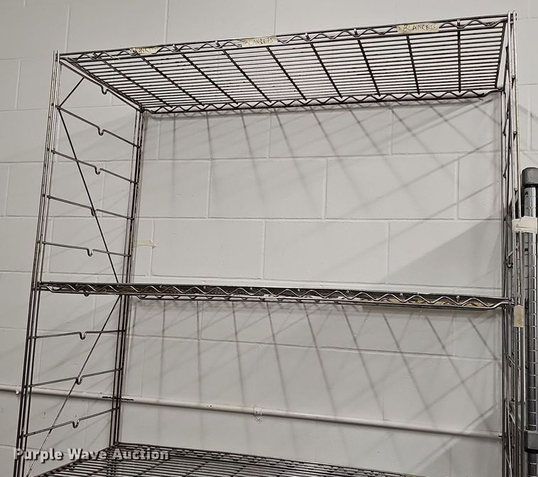 image for item EK5772 (12) metal shelving