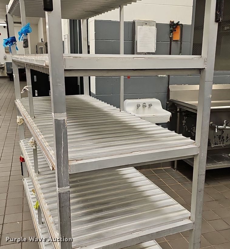 image for item EK5774 (12) metal shelving 