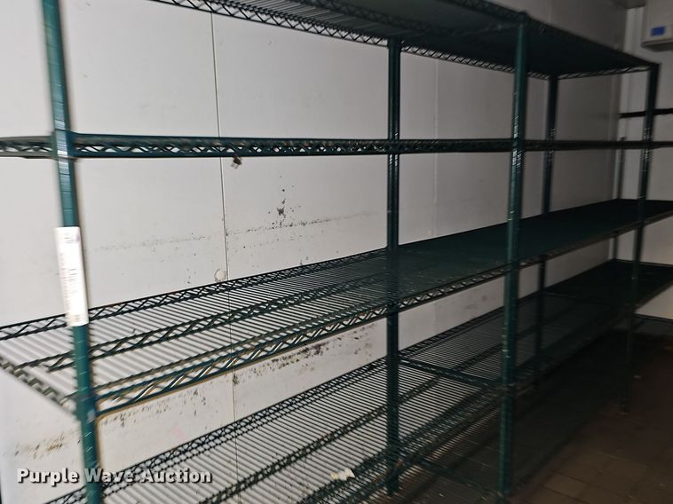 image for item EK5775 (8) metal shelves