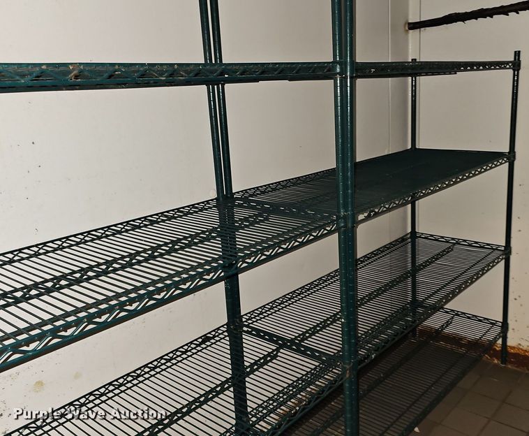 image for item EK5775 (8) metal shelves