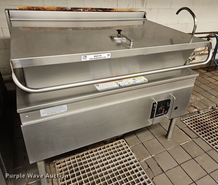 image for item EK5778 Cleveland kettle