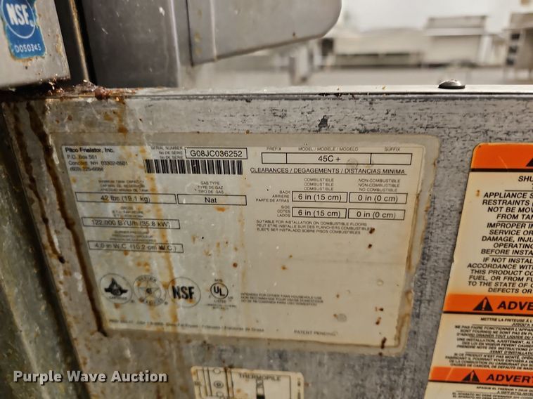 image for item EK5781 (2) Pitco dual fryers