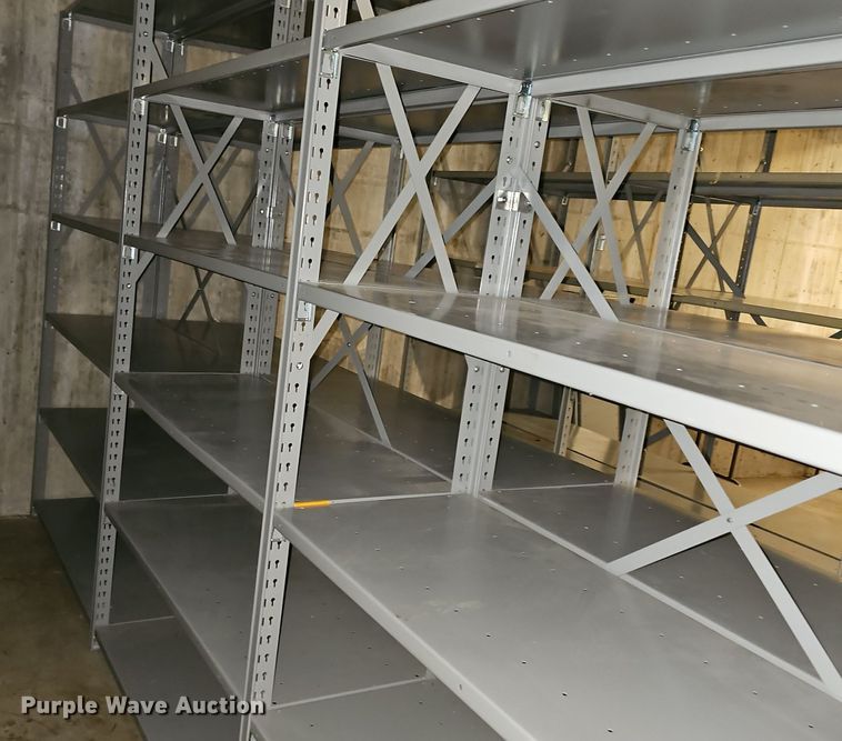 image for item EK5787 (6) metal shelves