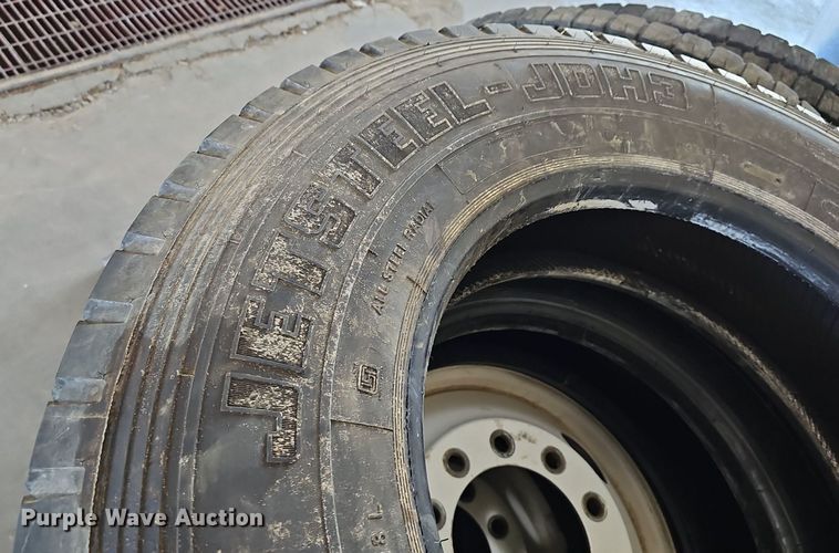 image for item EK5792 (6) 12R22.5 tires