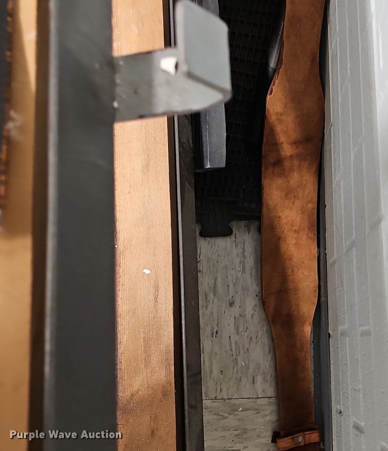 image for item EK5807 Weight lifting equipment 