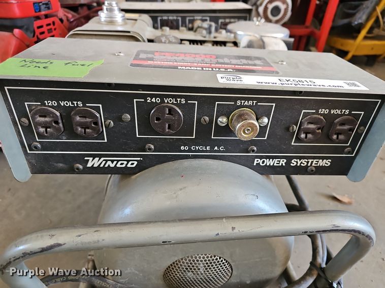 image for item EK5815 (2) Lincoln PE4000 Powermight generators
