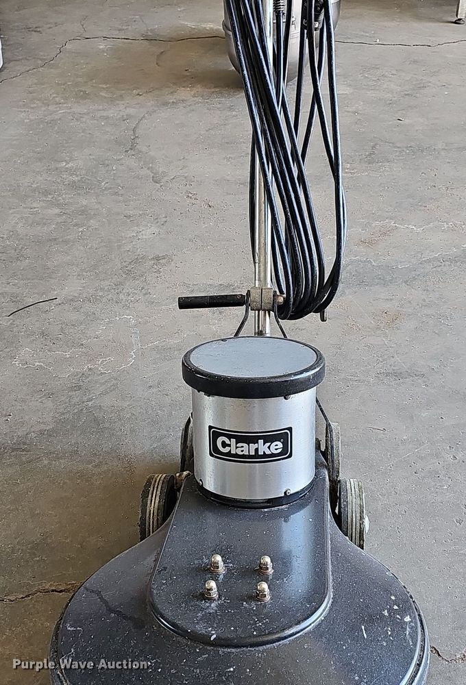 image for item EK5818 Janitorial equipment 