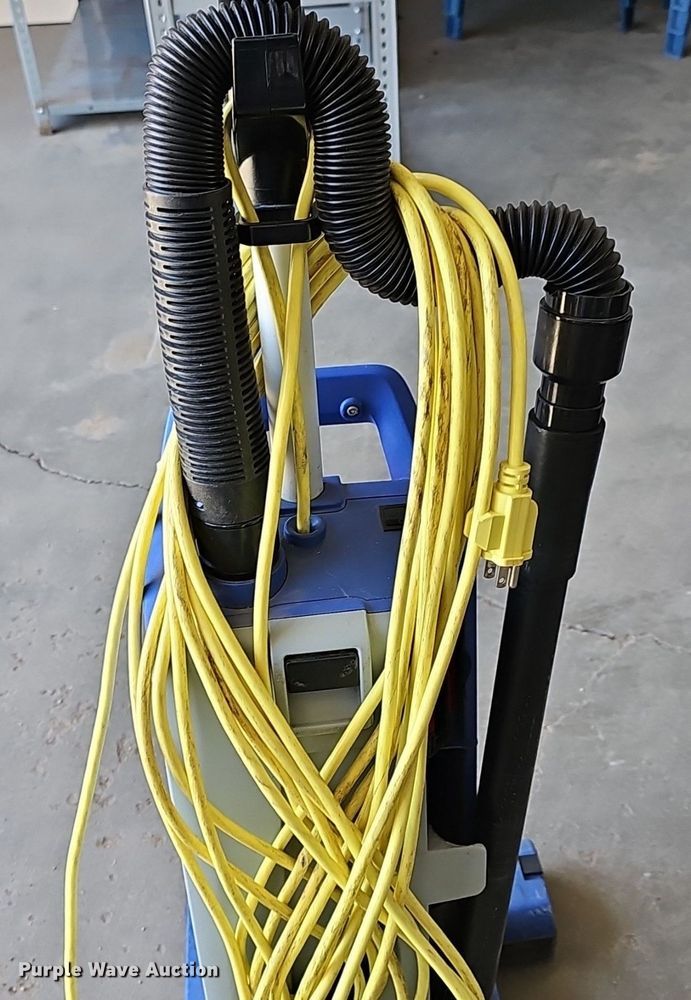 image for item EK5818 Janitorial equipment 