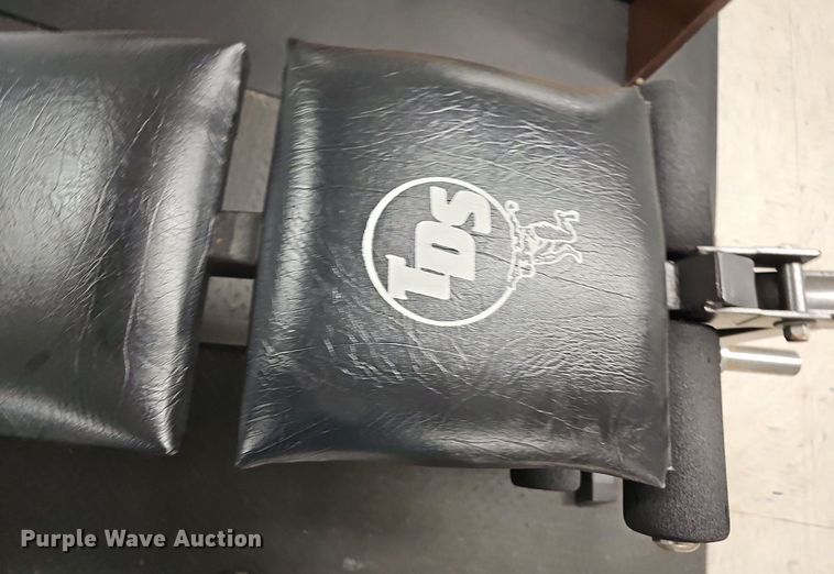 image for item EK5824 TDS weight lifting equipment 