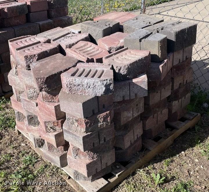 image for item EK5826 (6) pallets of brick and pavers