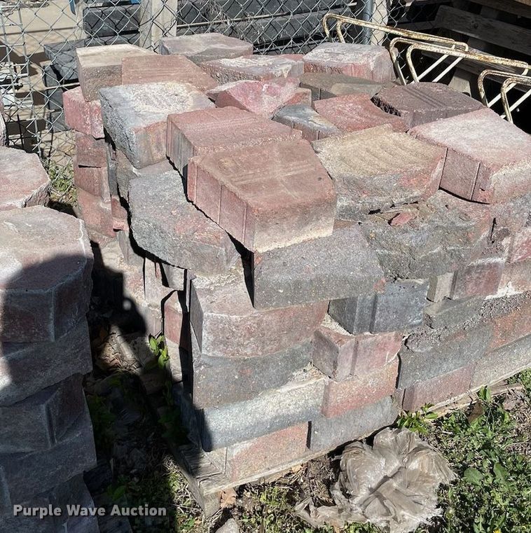 image for item EK5826 (6) pallets of brick and pavers