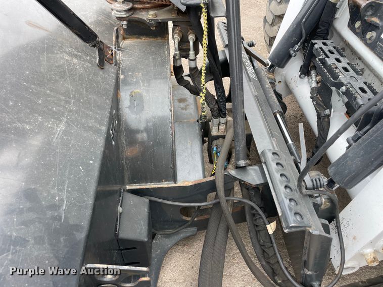 image for item GP9640 2013 Bobcat SBX 240 skid steer snow blower