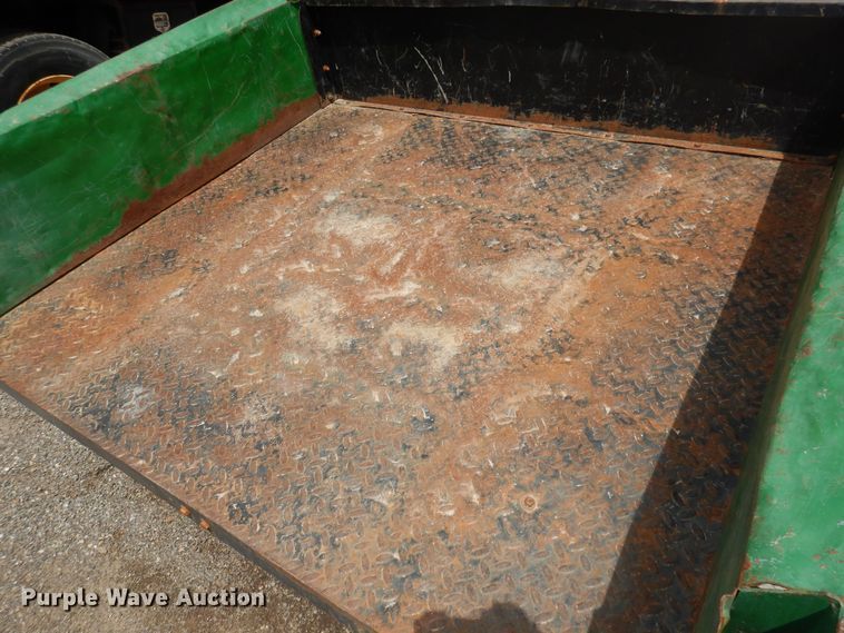 image for item KM9795 1992 Cushman Turf Truckster utility vehicle