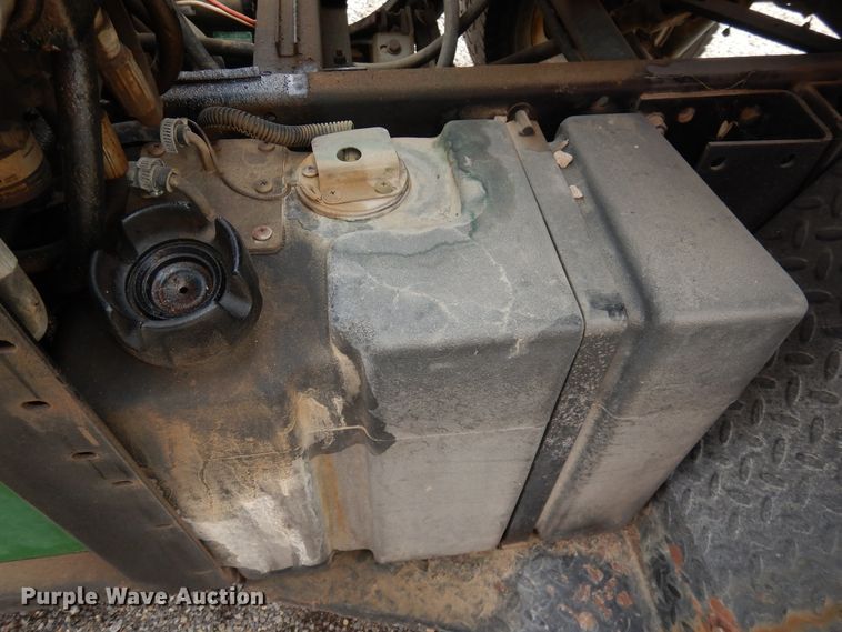 image for item KM9795 1992 Cushman Turf Truckster utility vehicle