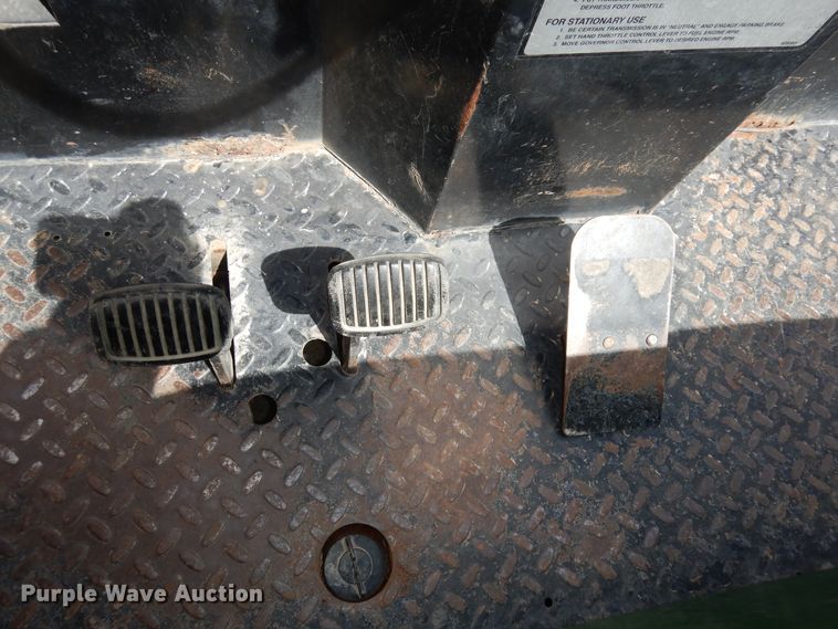 image for item KM9795 1992 Cushman Turf Truckster utility vehicle