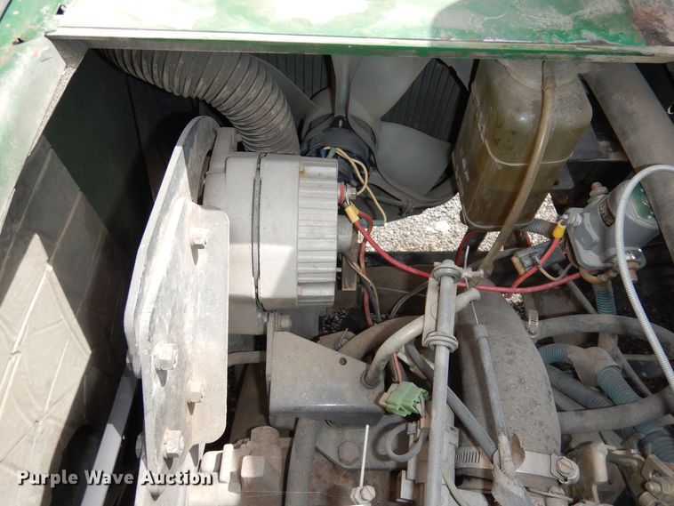 image for item KM9795 1992 Cushman Turf Truckster utility vehicle