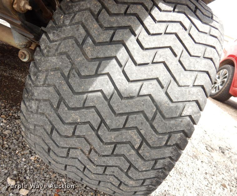 image for item KM9795 1992 Cushman Turf Truckster utility vehicle