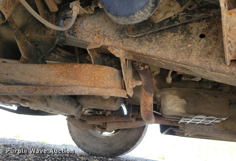 image for item LD9005 1999 Dodge Ram 1500 Quad Cab pickup truck