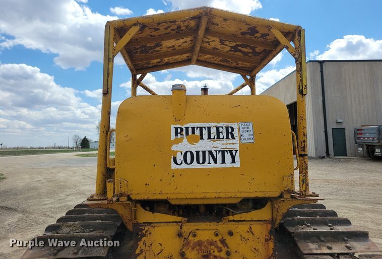 image for item LD9006 Caterpillar  D6 dozer
