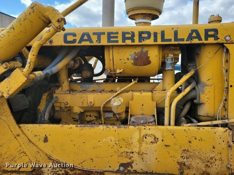 image for item LD9006 Caterpillar  D6 dozer