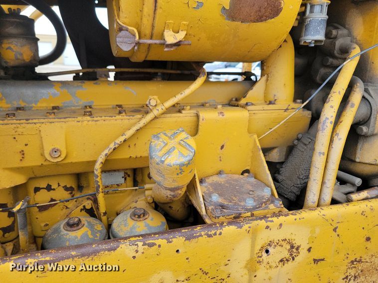 image for item LD9006 Caterpillar  D6 dozer