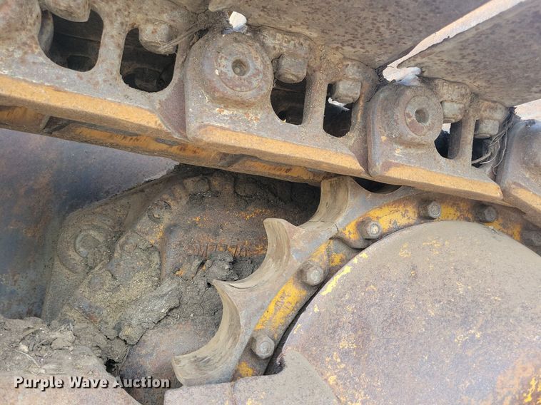 image for item LD9006 Caterpillar  D6 dozer