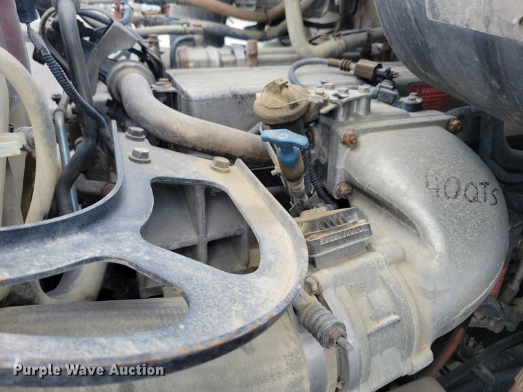 image for item LD9007 2009 Sterling A9500 semi truck