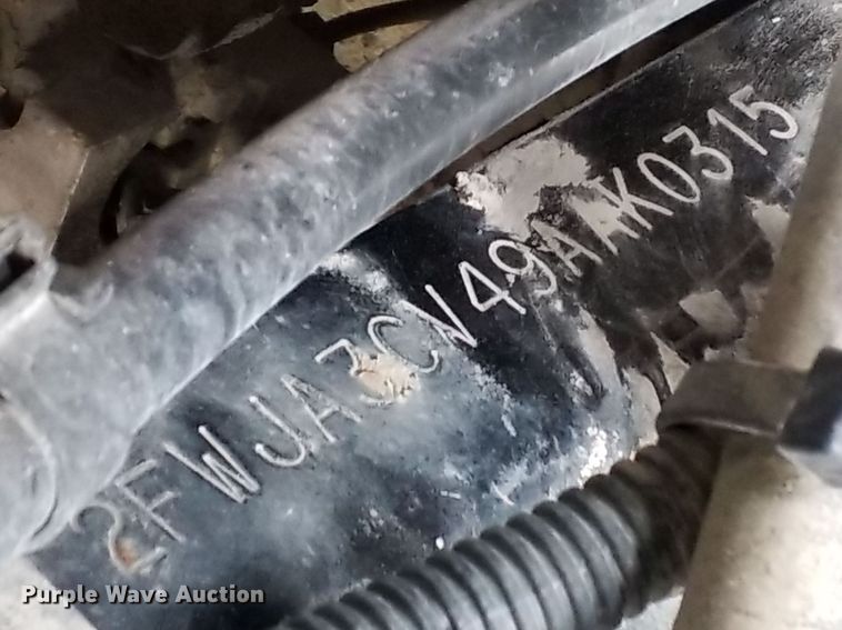 image for item LD9007 2009 Sterling A9500 semi truck