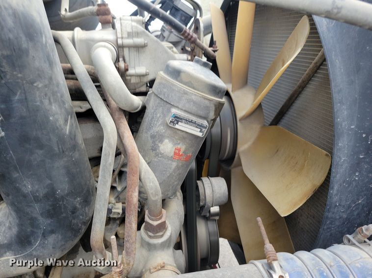 image for item LD9008 2006 Sterling LT9500 semi truck