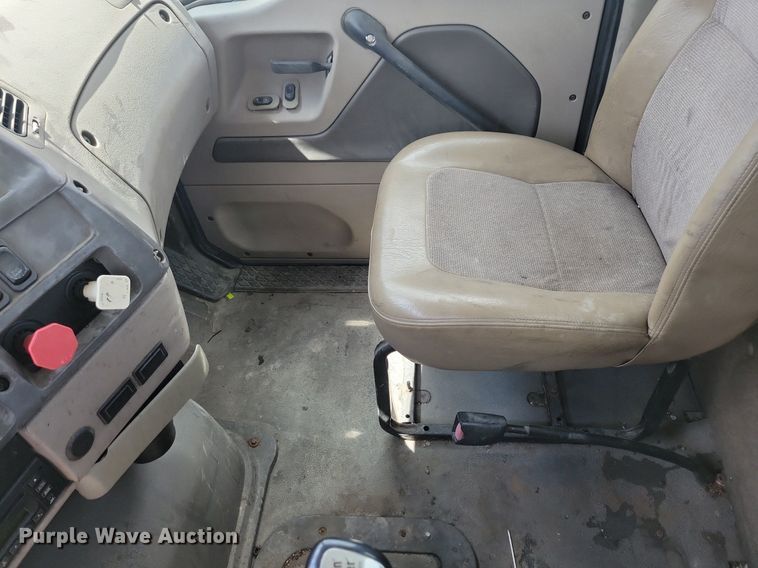 image for item LD9009 2009 Sterling A9500 semi truck