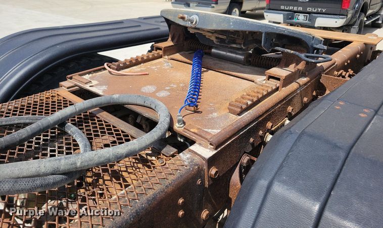 image for item LD9010 1989 Ford Aeromax L9000 semi truck