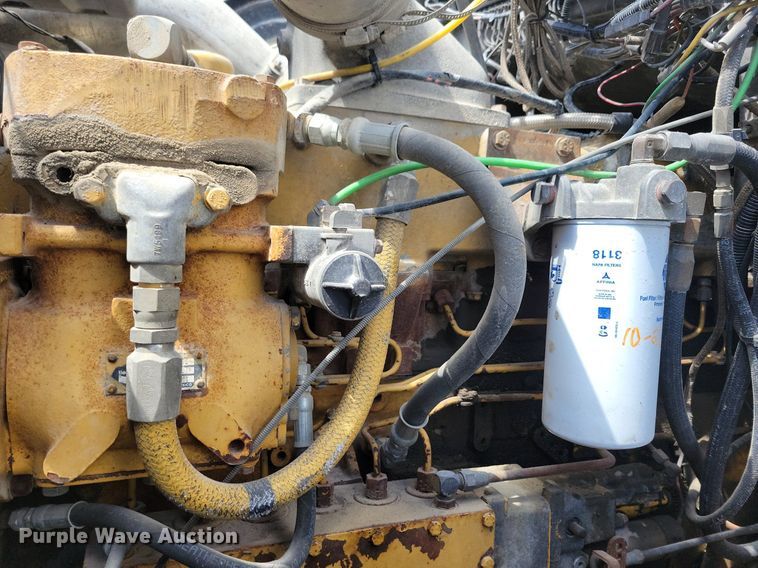 image for item LD9010 1989 Ford Aeromax L9000 semi truck