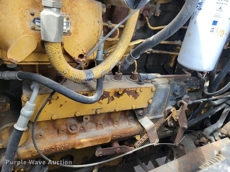 image for item LD9010 1989 Ford Aeromax L9000 semi truck