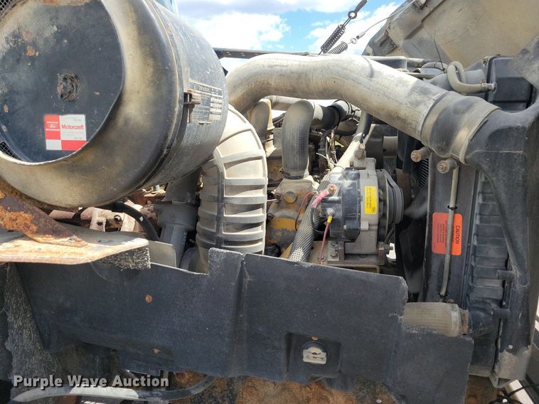 image for item LD9010 1989 Ford Aeromax L9000 semi truck