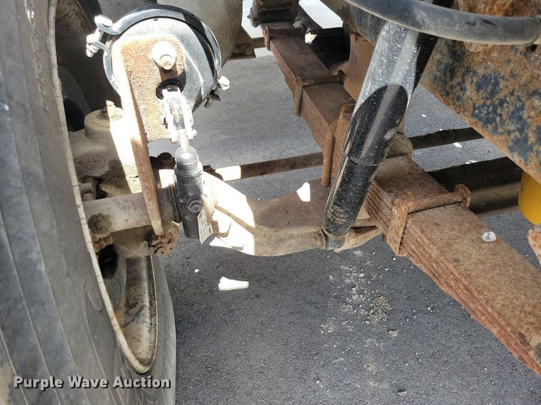 image for item LD9010 1989 Ford Aeromax L9000 semi truck