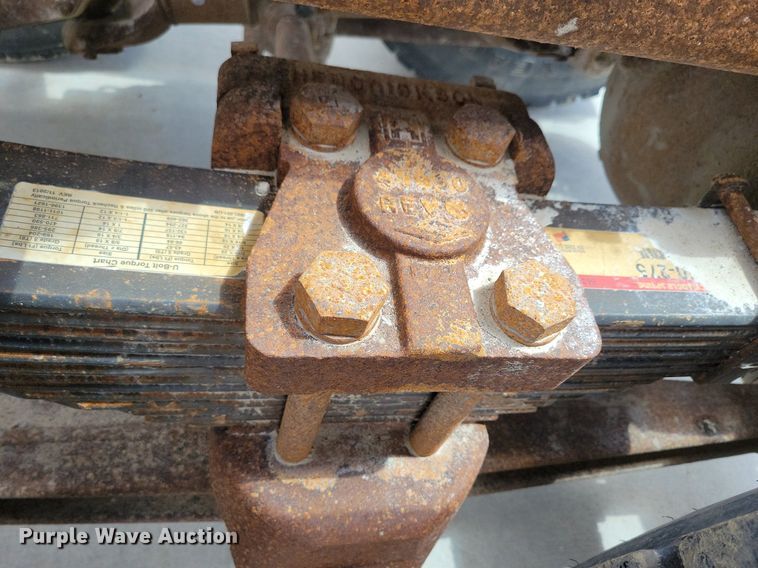 image for item LD9010 1989 Ford Aeromax L9000 semi truck