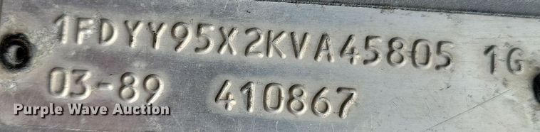 image for item LD9010 1989 Ford Aeromax L9000 semi truck