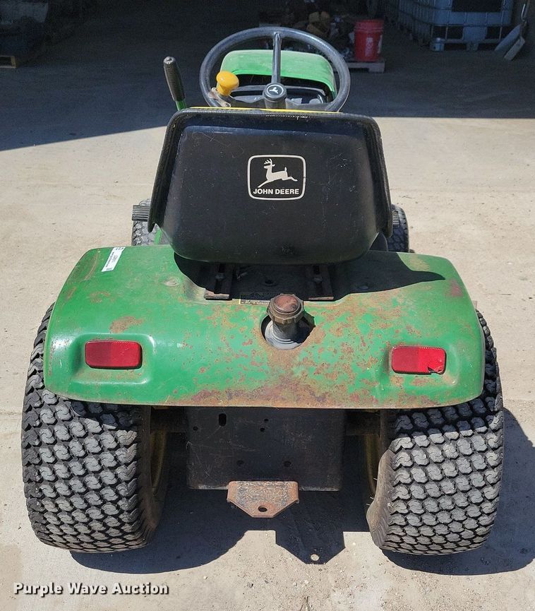 image for item LD9011 John Deere 212 lawn mower