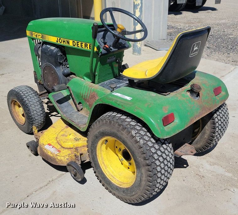 image for item LD9011 John Deere 212 lawn mower