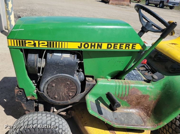 image for item LD9011 John Deere 212 lawn mower