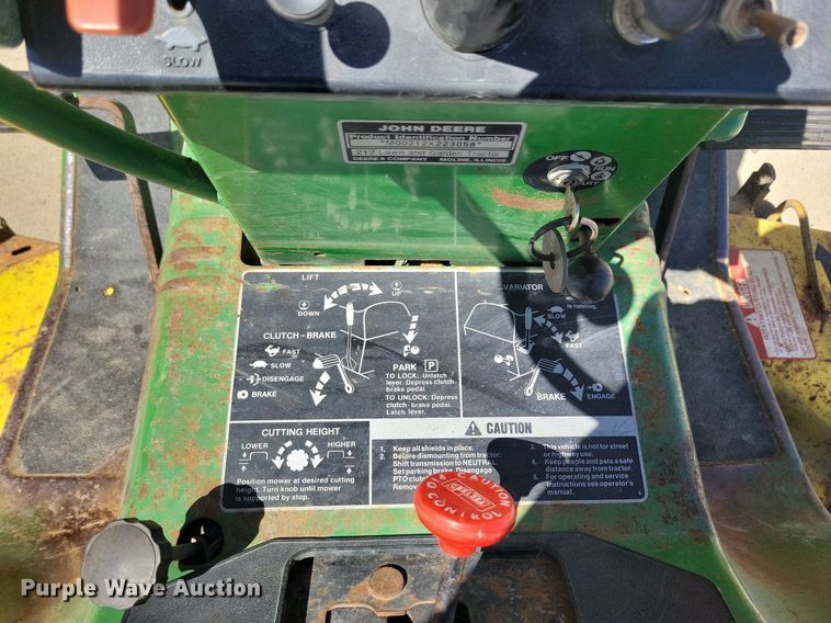 image for item LD9011 John Deere 212 lawn mower