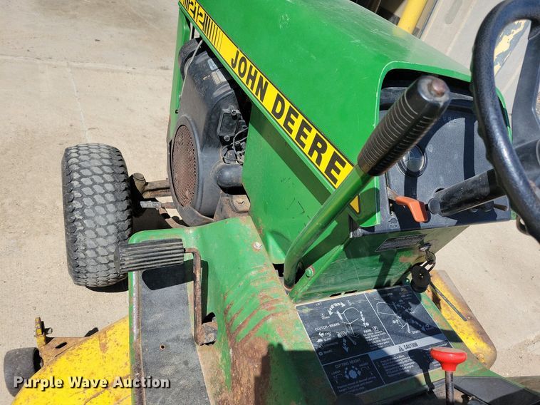 image for item LD9011 John Deere 212 lawn mower