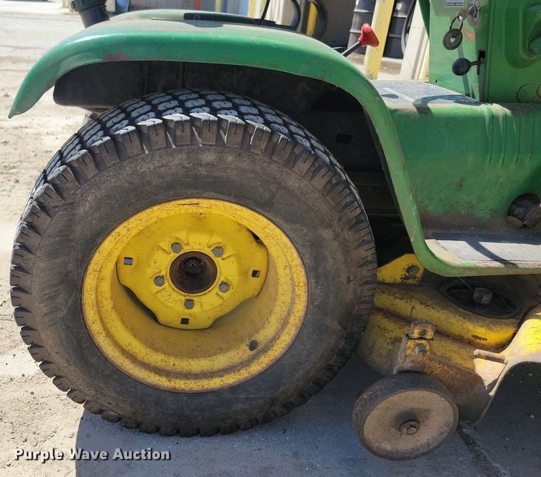 image for item LD9011 John Deere 212 lawn mower