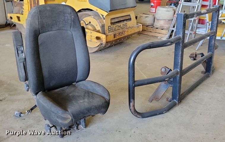 image for item LD9012 Truck and trailer parts