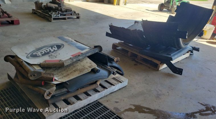 image for item LD9012 Truck and trailer parts