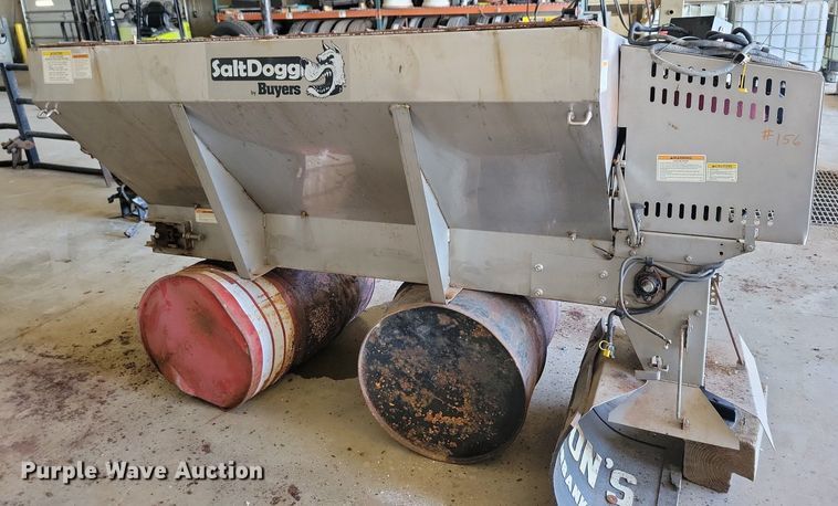 image for item LD9013 Salt Dogg spreader