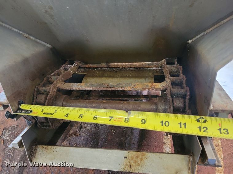 image for item LD9013 Salt Dogg spreader