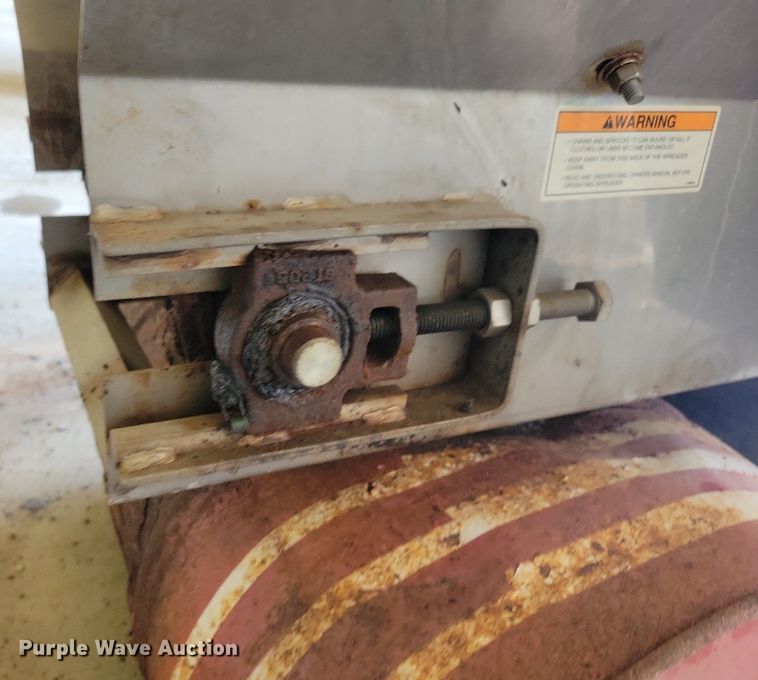 image for item LD9013 Salt Dogg spreader