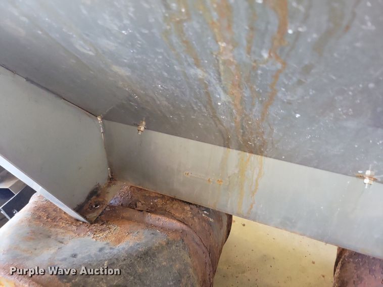 image for item LD9013 Salt Dogg spreader